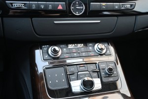 Audi A8 4.2 TDI quattro Lang Pro Line+ NL NAP