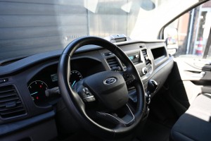 Ford Transit Custom 300 2.0 TDCI L2H1 Limited