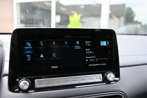 Hyundai KONA EV Premium 64 kWh