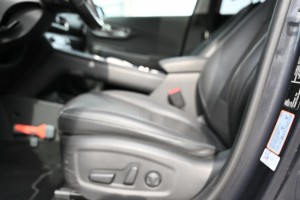 Hyundai KONA EV Premium 64 kWh Trekhaak Schuifdak SOH 100%