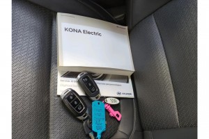 Hyundai KONA EV Premium 64 kWh Trekhaak Schuifdak