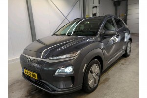 Hyundai KONA EV Premium 64 kWh Trekhaak Schuifdak
