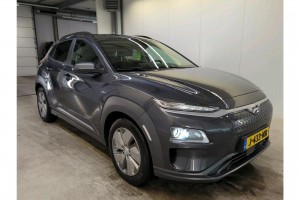 Hyundai KONA EV Premium 64 kWh Trekhaak Schuifdak