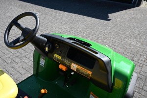 John Deere Gator CX