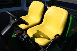 John Deere Gator CX
