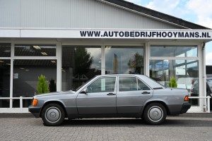 Mercedes-Benz 190 2.0 E Class