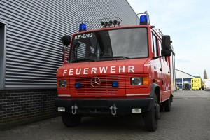 Mercedes-Benz 814 D Dubbel Cabine