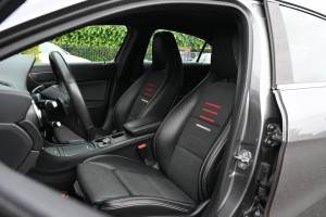 Mercedes-Benz A-Klasse 160 AMG Automaat Camera Carplay Stoelverwarming