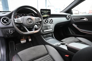 Mercedes-Benz A-Klasse 160 AMG Night Panoramadak Apple Carplay