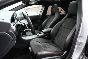 Mercedes-Benz A-Klasse 160 AMG Night Panoramadak Apple Carplay