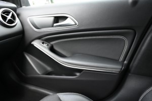 Mercedes-Benz A-Klasse 180 Ambition Automaat Amg velgen Trekhaak