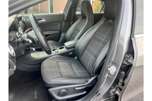 Mercedes-Benz A-Klasse 180 Ambition Automaat Amg velgen Trekhaak