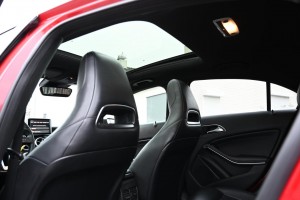 Mercedes-Benz A-Klasse 180 CDI Automaat AMG Panorama dak Comand Leder Camera