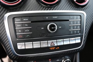 Mercedes-Benz A-Klasse AMG 45 4MATIC Performance stoelen Panoramadak 19