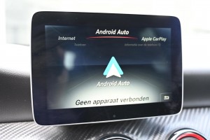 Mercedes-Benz A-Klasse AMG 45 4MATIC Performance stoelen Panoramadak 19