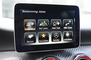 Mercedes-Benz A-Klasse AMG 45 4MATIC Performance stoelen Panoramadak 19