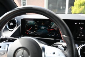 Mercedes-Benz B-Klasse 180 AMG NIGHT CARPLAY STOELVERWARMING