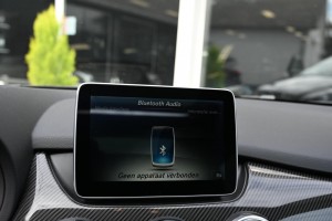 Mercedes-Benz B-Klasse 180 AUT7 AMG PANORAMADAK CARPLAY TREKHAAK