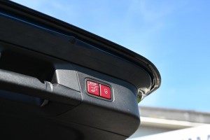 Mercedes-Benz B-Klasse 250 e Business Solution AMG Panoramadak Memory Sfeerverlichting