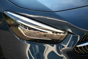 Mercedes-Benz B-Klasse 250 e Business Solution AMG Panoramadak Memory Sfeerverlichting