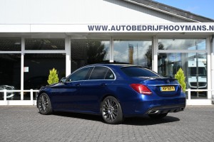 Mercedes-Benz C-Klasse 180 Automaat AMG Panoramadak 19