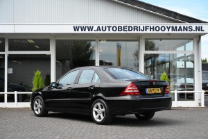 Mercedes-Benz C-Klasse 180 K. Avantgarde Airco Navi Trekhaak 1e eigenaar Nieuwstaat