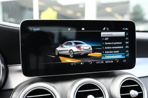 Mercedes-Benz C-Klasse 300 AMG Premium Plus Panoramadak Memory Burmester