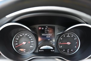 Mercedes-Benz C-Klasse Cabrio 250 AMG BURMESTER MEMORY AIRMATIC DISTRONIC