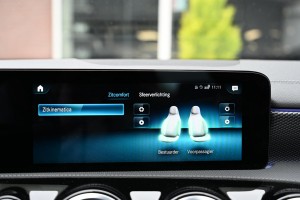 Mercedes-Benz CLA-Klasse 180 Luxury Panoramadak Memory Carplay