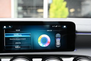 Mercedes-Benz CLA-Klasse 180 Luxury Panoramadak Memory Carplay