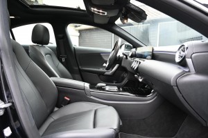 Mercedes-Benz CLA-Klasse 180 Luxury Panoramadak Memory Carplay