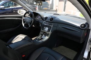 Mercedes-Benz CLK-Klasse Coupé 320 Avantgarde Memory Schuifdak Youngtimer