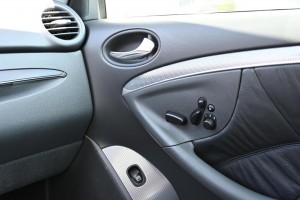 Mercedes-Benz CLK-Klasse Coupé 320 Avantgarde Memory Schuifdak Youngtimer