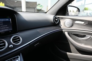 Mercedes-Benz E-Klasse 350 e Avantgarde Carplay Head-up Leder