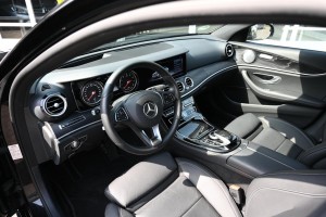 Mercedes-Benz E-Klasse 350 e Avantgarde Carplay Head-up Leder