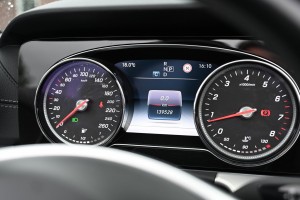 Mercedes-Benz E-Klasse Cabrio 200 AMG Distronic Leder Carplay