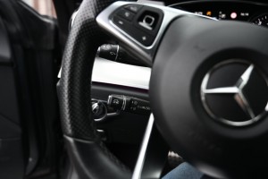 Mercedes-Benz E-Klasse Cabrio 200 AMG Distronic Leder Carplay