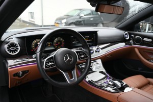 Mercedes-Benz E-Klasse Cabrio 200 Widescreen Luchtvering Head-Up Leder