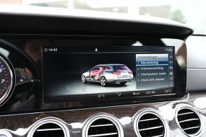 Mercedes-Benz E-Klasse Estate 200 Exclusive Trekhaak Burmester AMG velgen