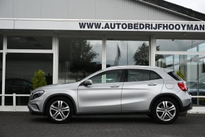 Mercedes-Benz GLA 200 Ambition Trekhaak Stoelverwarming