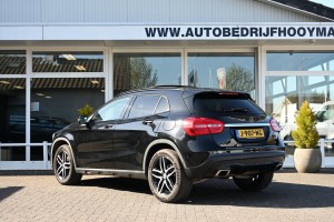 Mercedes-Benz GLA 200 Prestige Panoramadak Trekhaak Carplay