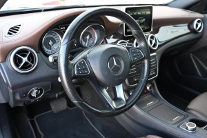 Mercedes-Benz GLA 200 Prestige Panoramadak Trekhaak Carplay