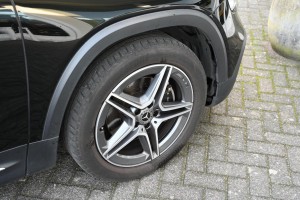 Mercedes-Benz GLB 180 d AMG Premium BTW