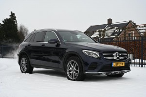 Mercedes-Benz GLC 250 4MATIC AMG Panoramadak Trekhaak Distronic+