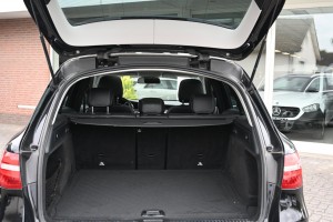 Mercedes-Benz GLC 250 4MATIC Panoramadak Burmester AMG interieur