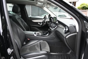 Mercedes-Benz GLC 250 4MATIC Panoramadak Burmester AMG interieur