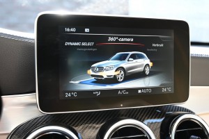 Mercedes-Benz GLC 250 4MATIC Premium Plus Trekhaak Panoramadak Memory 360 camera