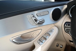 Mercedes-Benz GLC 250 4MATIC Premium Plus Trekhaak Panoramadak Memory 360 camera