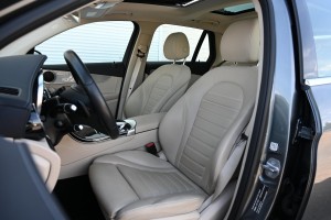 Mercedes-Benz GLC 250 4MATIC Premium Plus Trekhaak Panoramadak Memory 360 camera