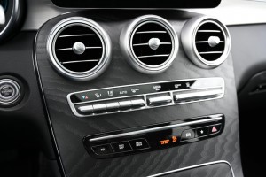 Mercedes-Benz GLC 300e 4MATIC AMG PANORAMADAK TREKHAAK BTW
